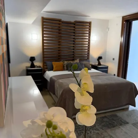 Chapas Villa Marbella